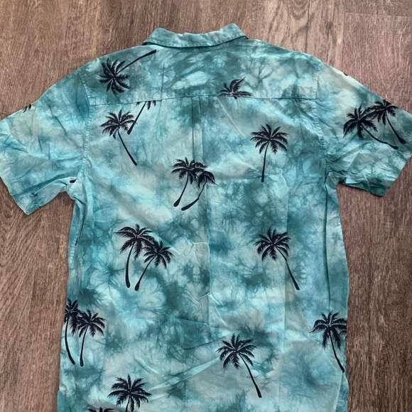 Palm Tree Button Down Shirt - Picture 3 of 4